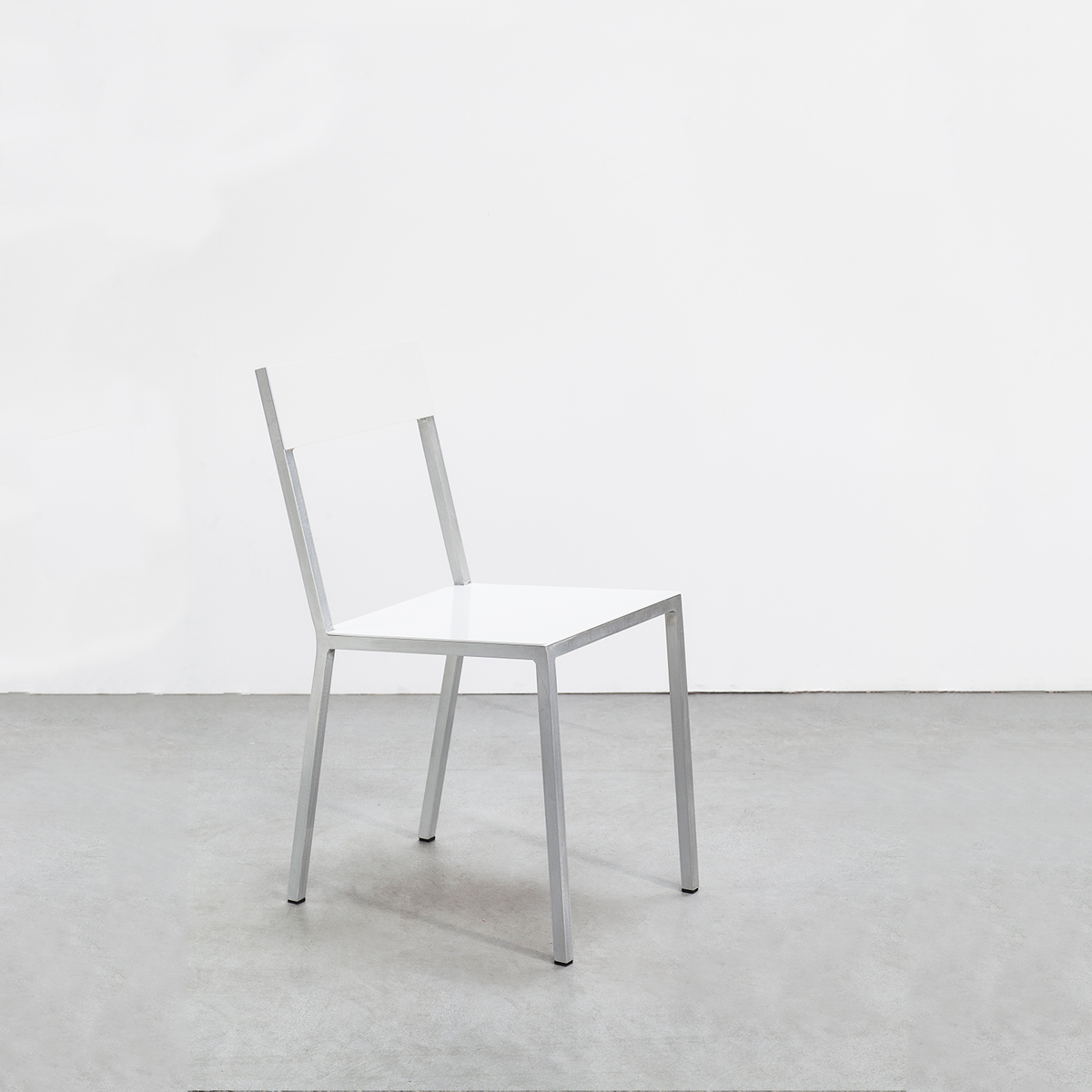 Alu Chair