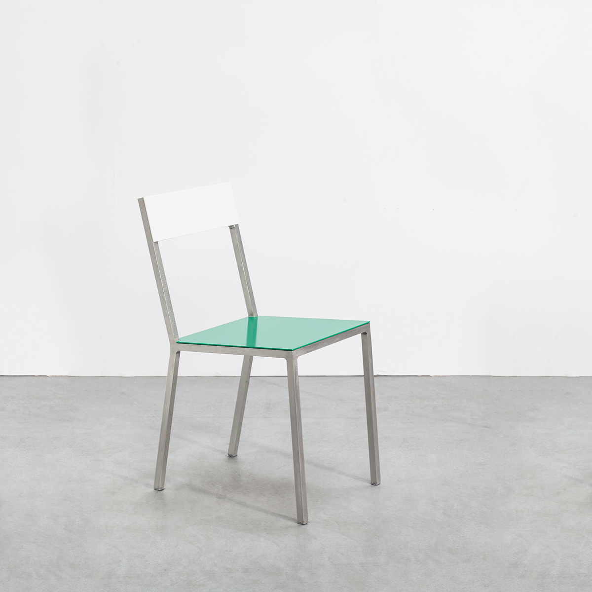 Alu Chair