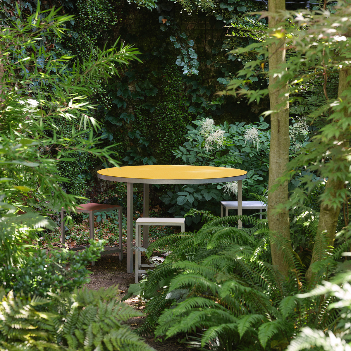 Alu Dining Table Round