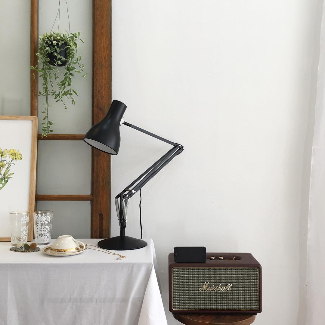 Type 75 Desk Lamp