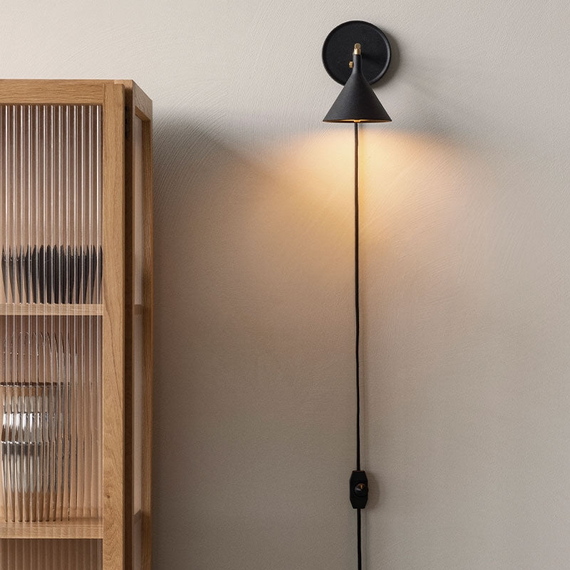 Cast Sconce Wall Lamp