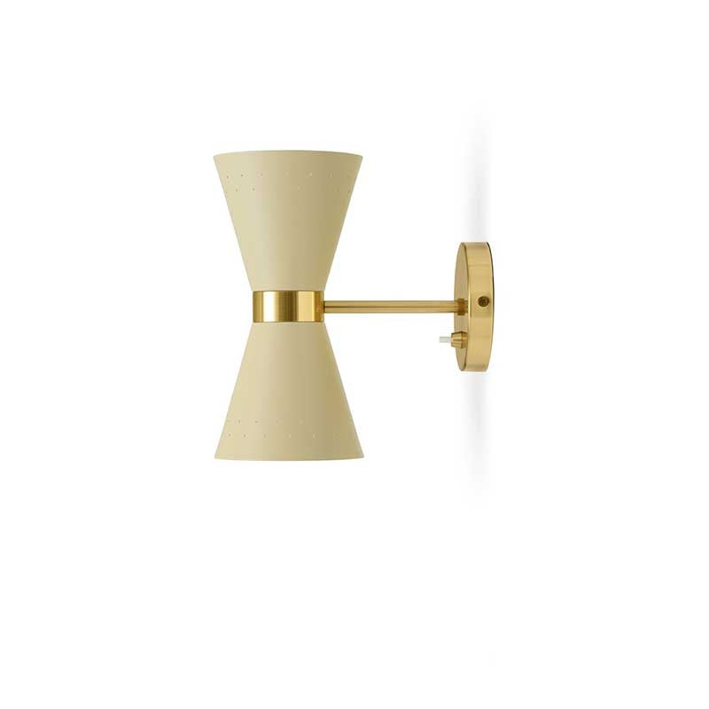 Collector wall lamp
