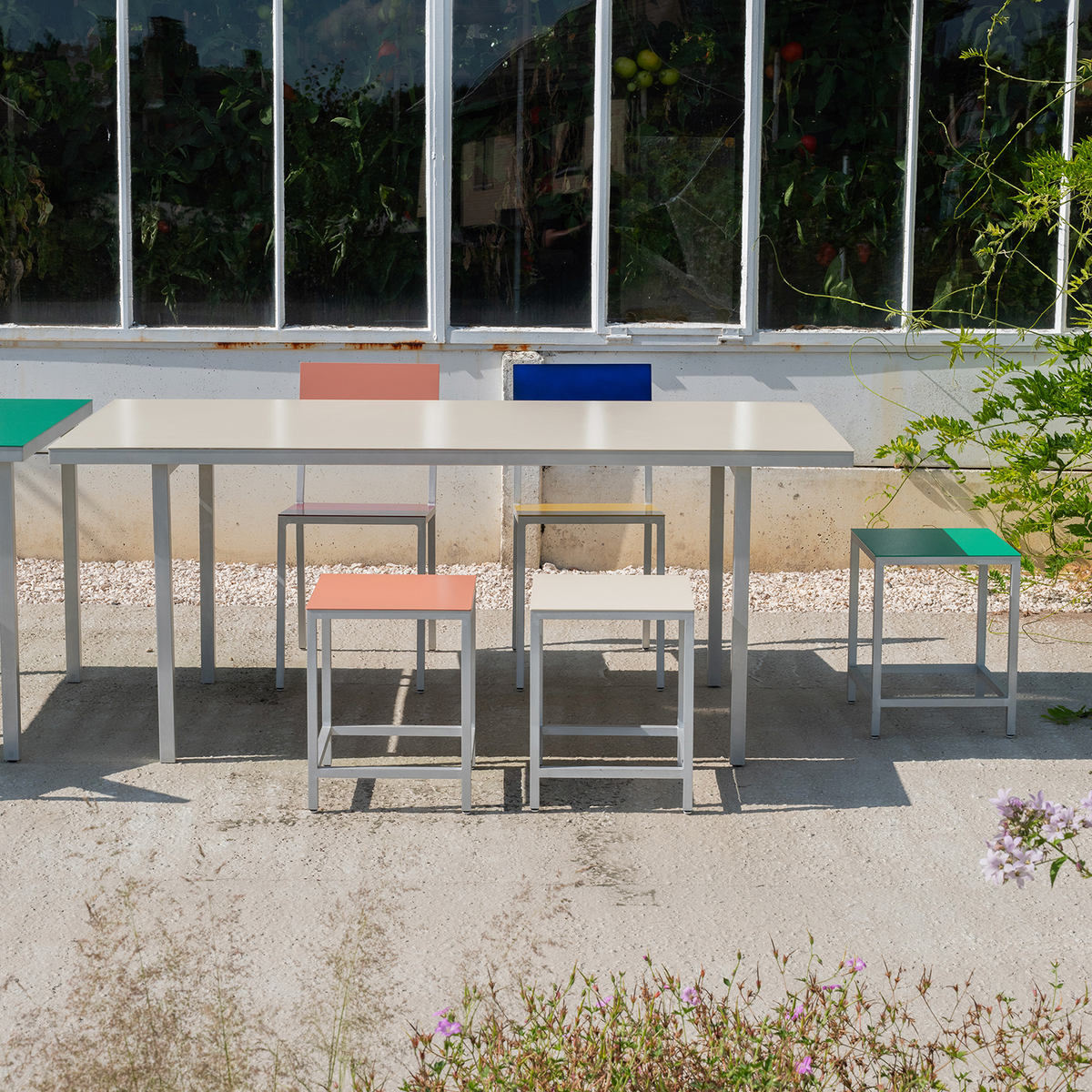 Alu Dining Table