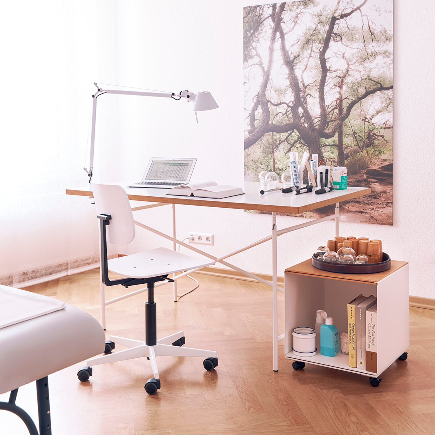 Eiermann 1 Table