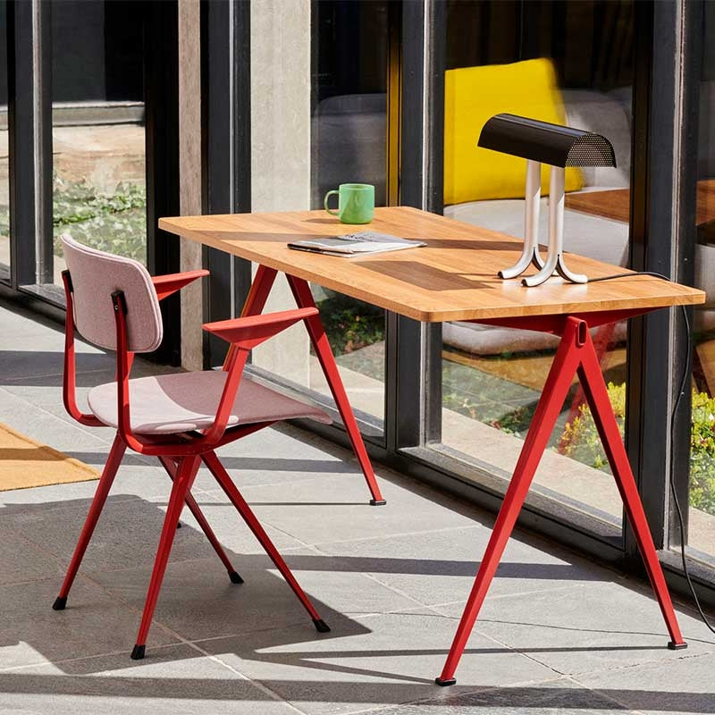 Anagram - table lamp