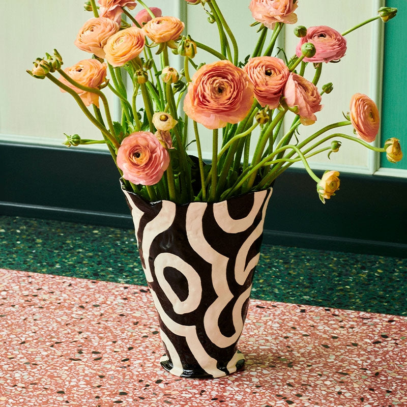 Jessica Hans Shadow Vase