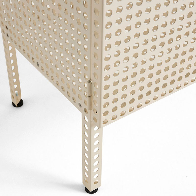 Perforated Cabinet da terra