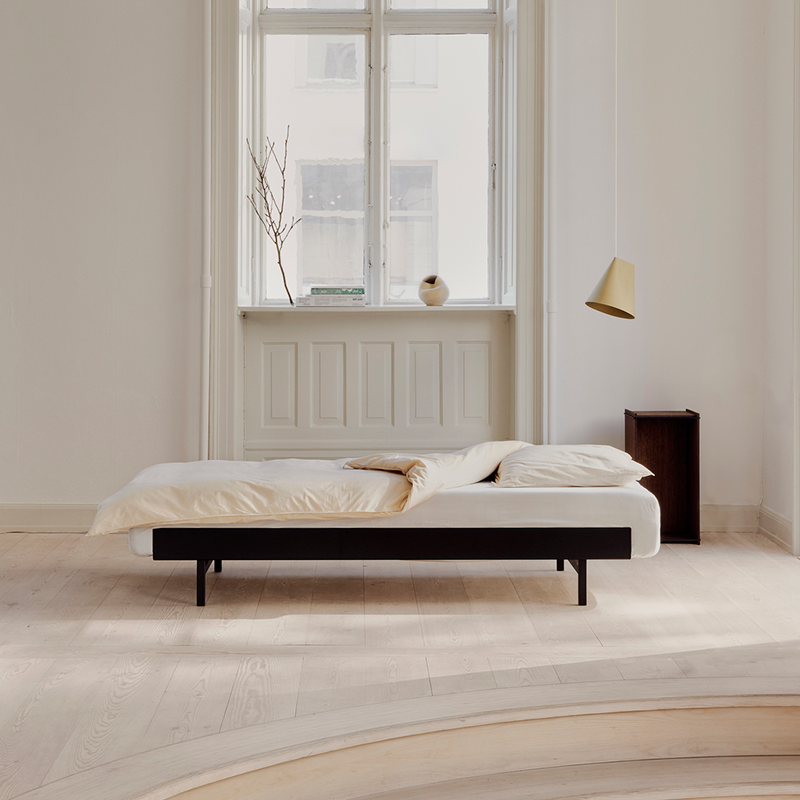 Moebe Bed 90 - 180 cm