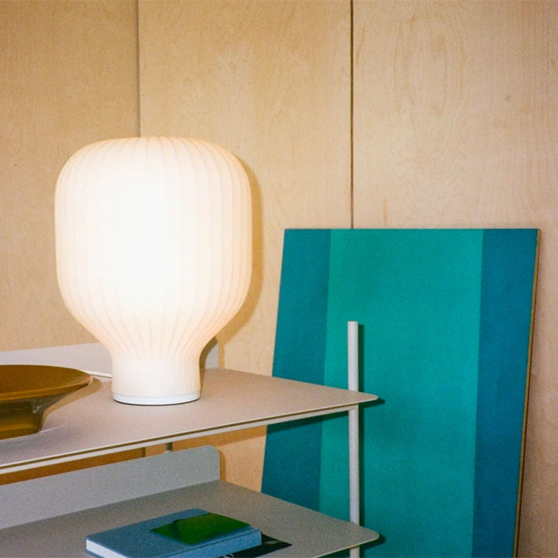 Strand table lamp