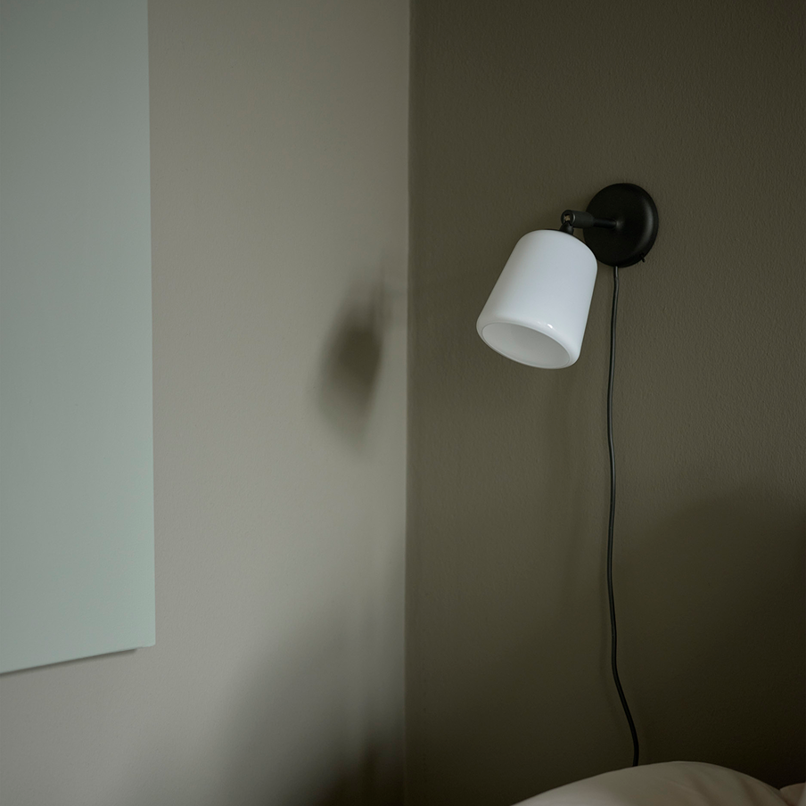 Material Wall Lamp
