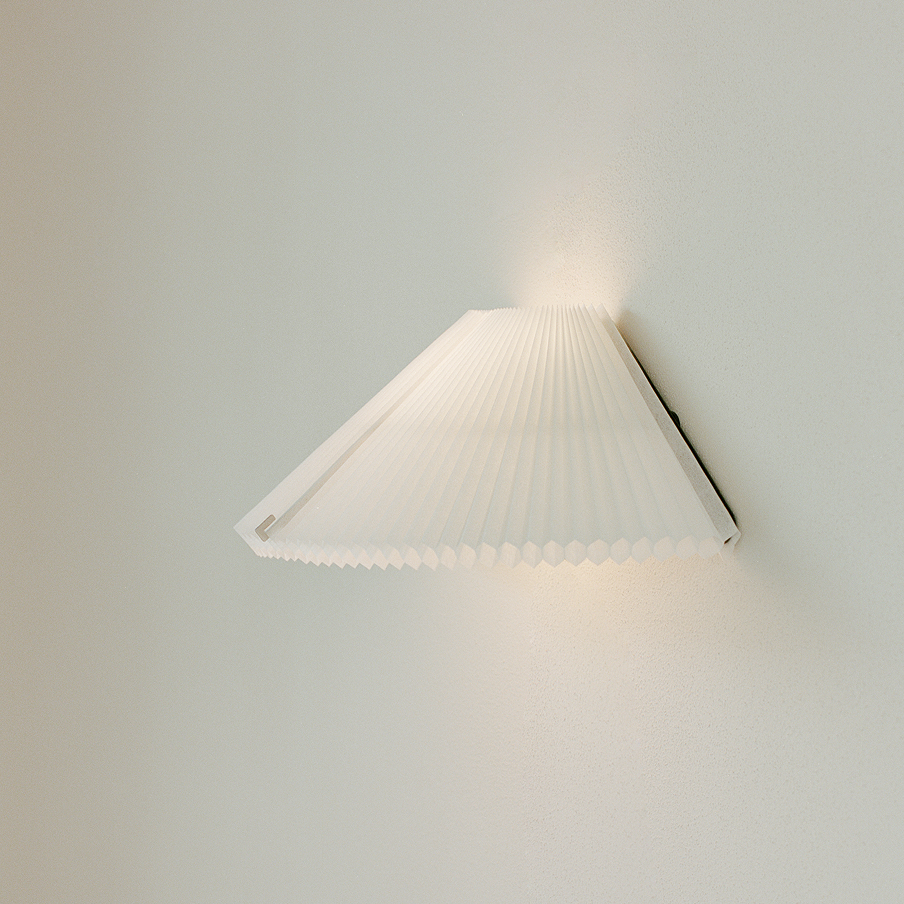 Nebra Wall Lamp