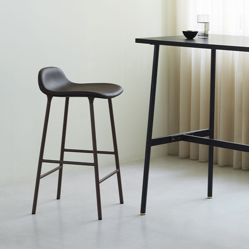 Form barstool H 65 - Acciaio