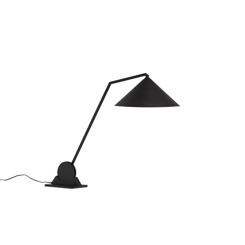 Gear table lamp