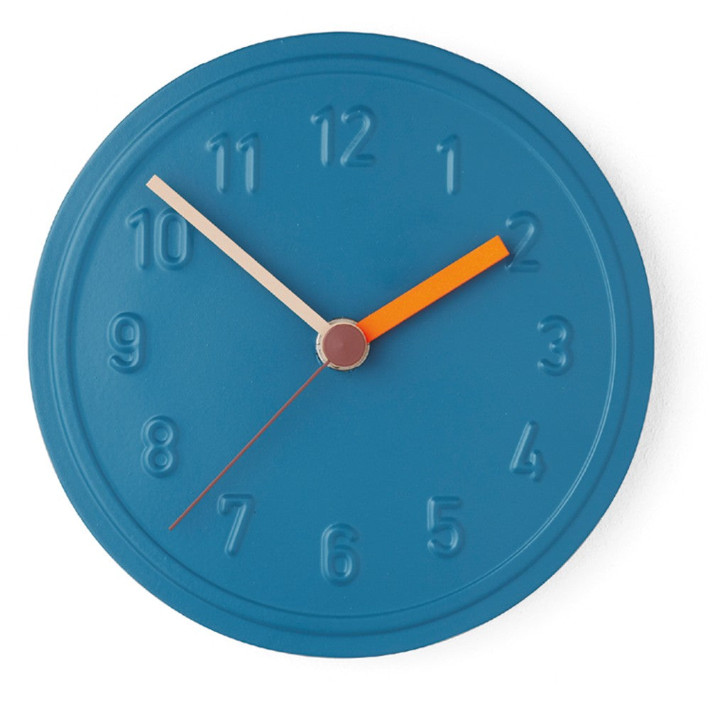 Alu Alu Wall Clock
