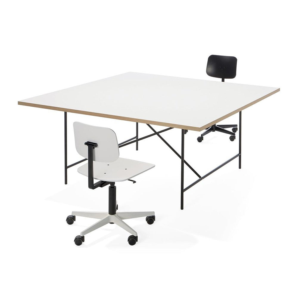 Eiermann Table