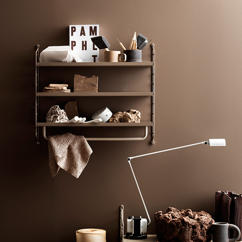 Rods for metal shelves