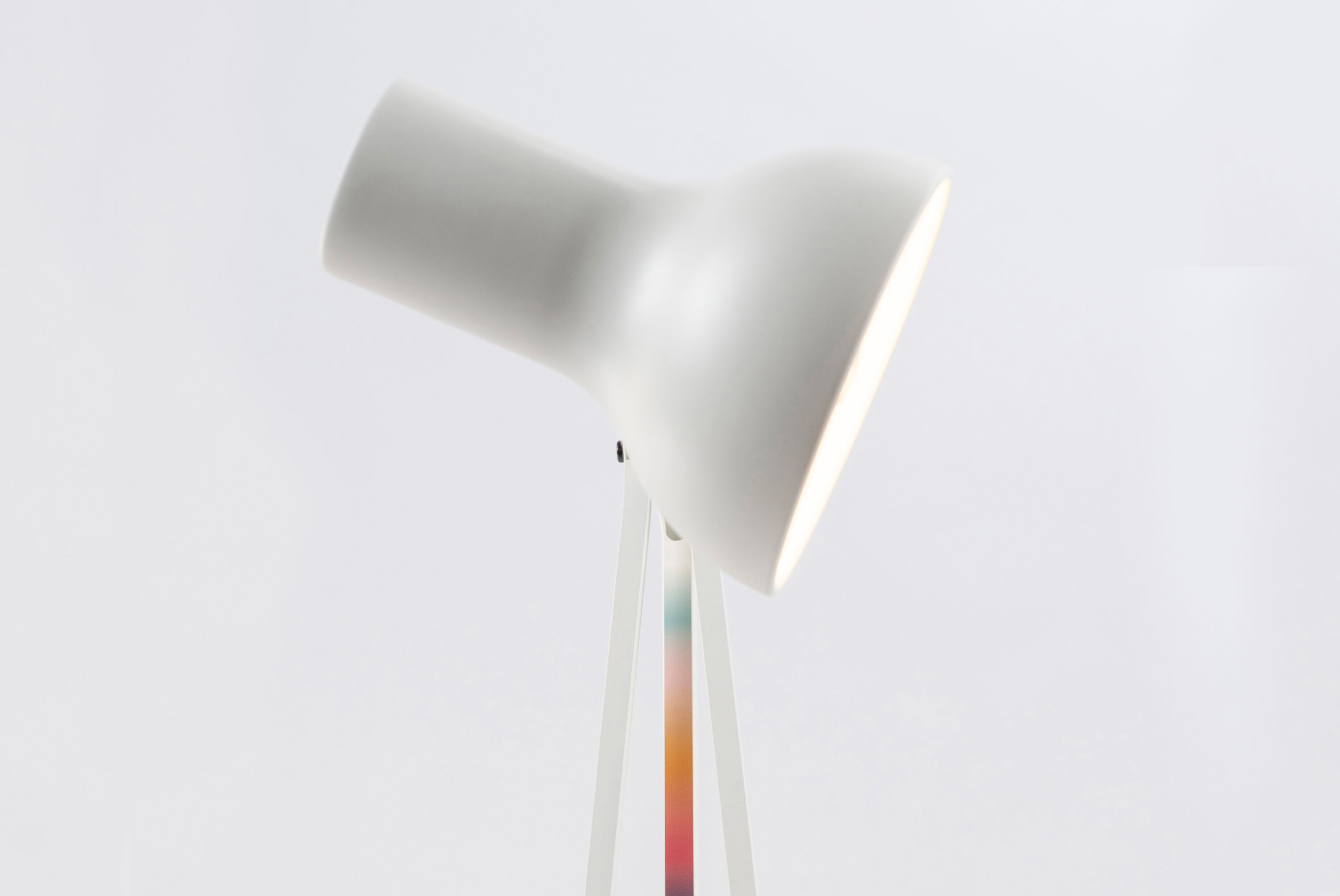 Type_75_Desk_Lamp_Paul_Smith_Edition.png