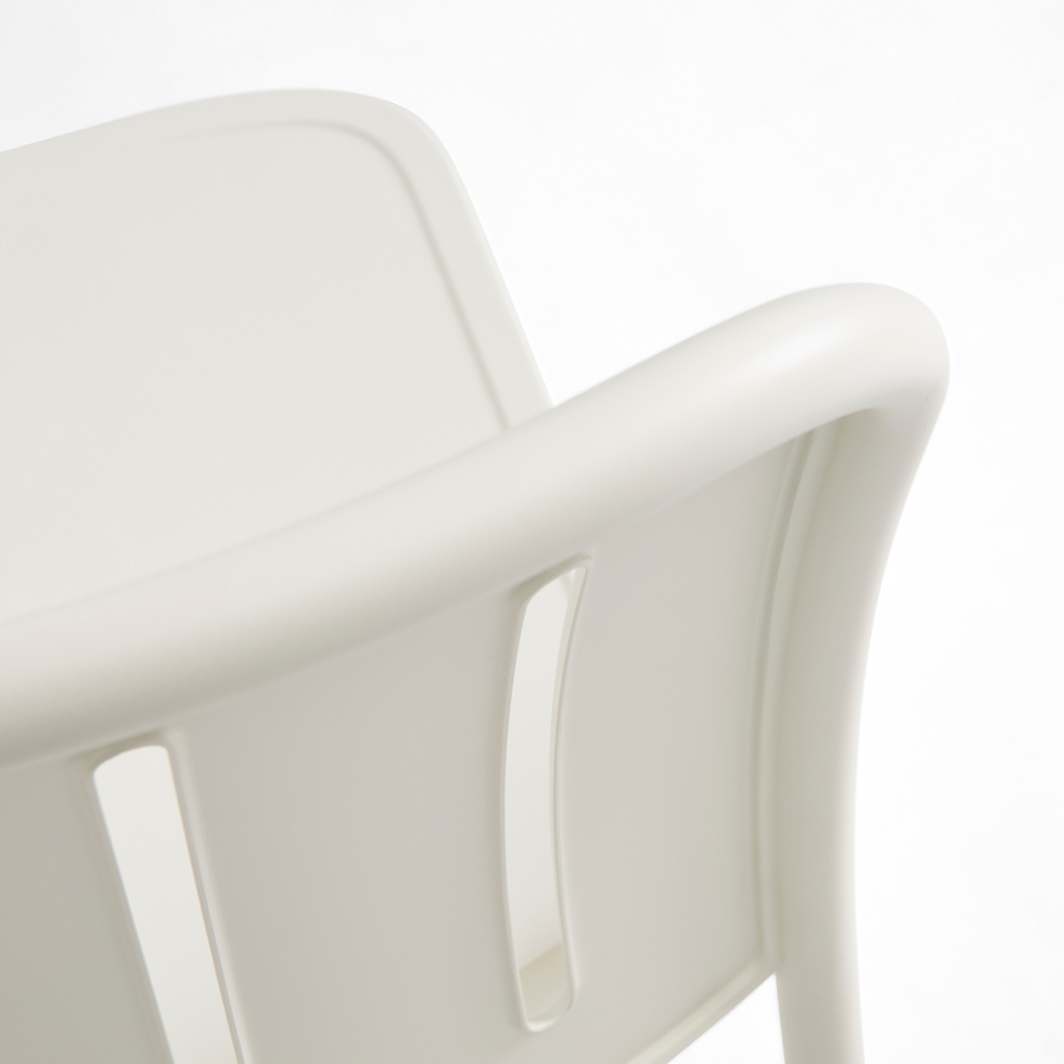 Deville Chair