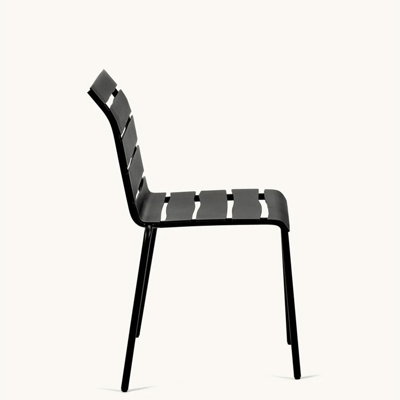 Aligned stacking chair