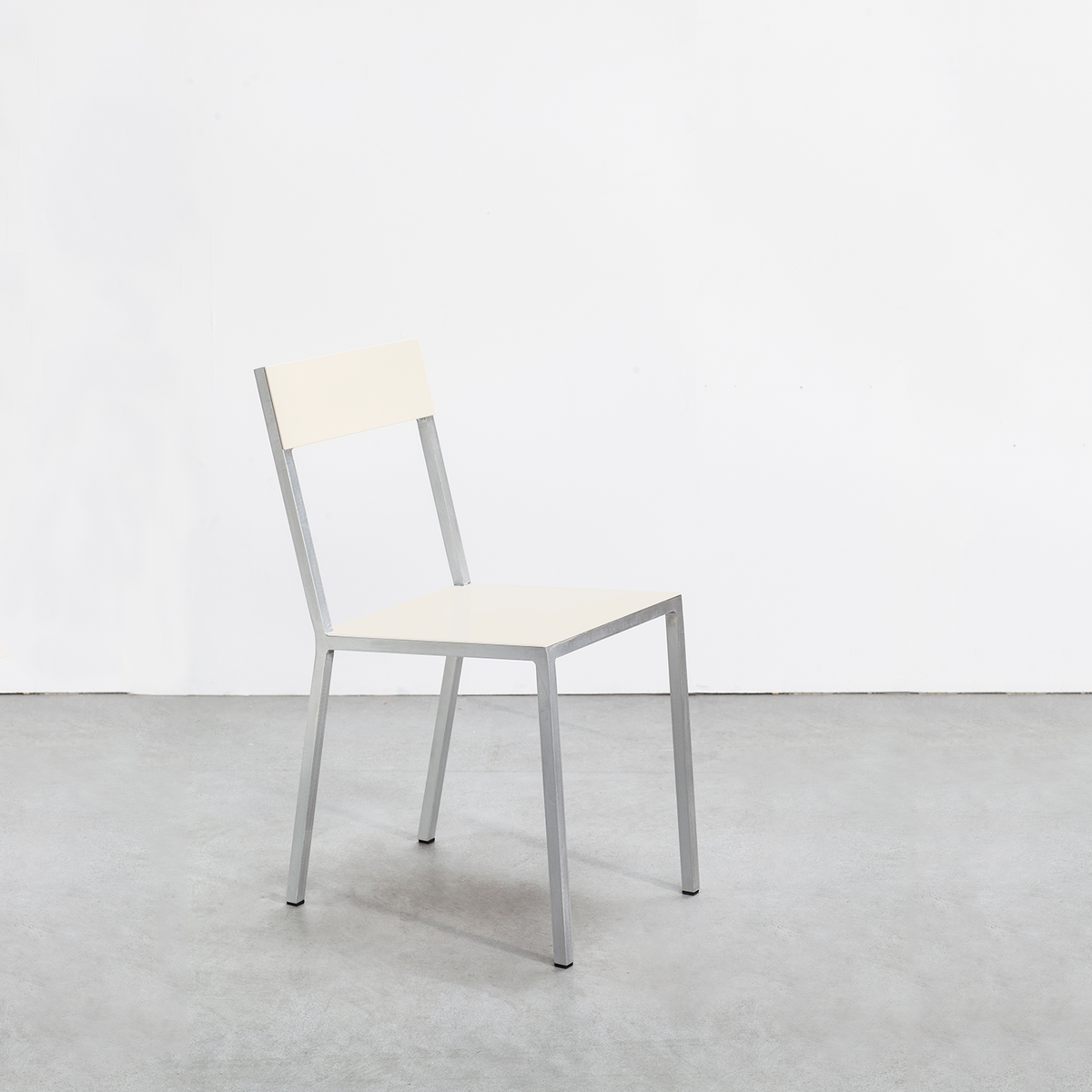 Alu Chair