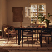 Atura dining table