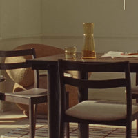Atura dining table