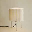 Canelé Table Lamp HAY bianco caldo in ambiente