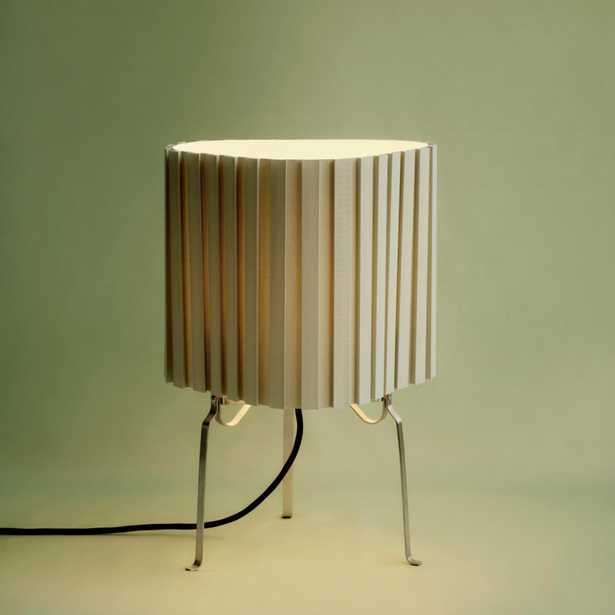 Canelé Table Lamp HAY verde mandorla in ambiente