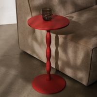 Pedestal table