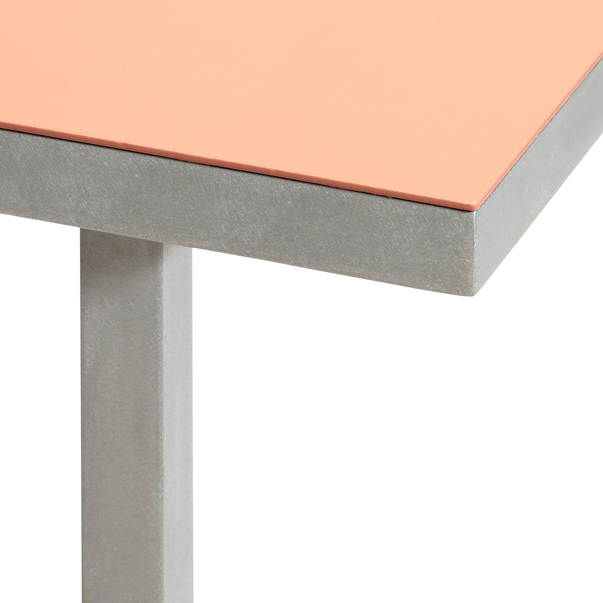 Alu Dining Table