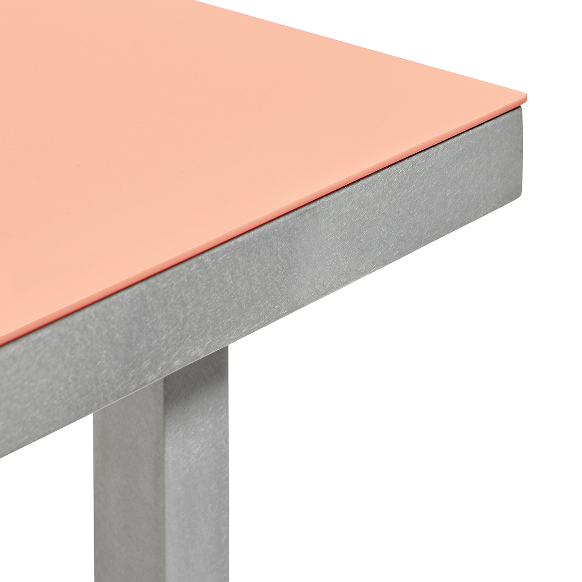 Alu Dining Table