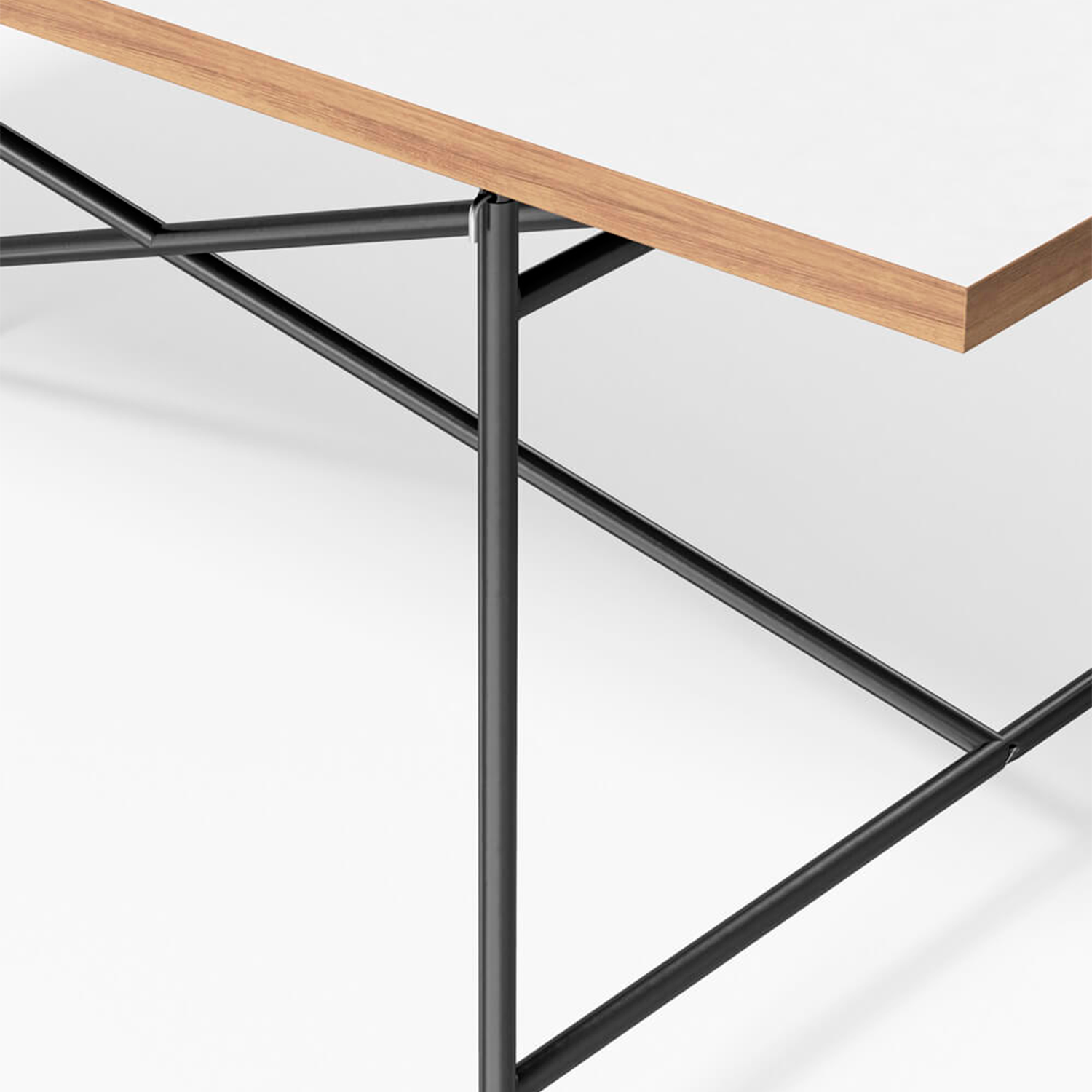 Eiermann 1 Table