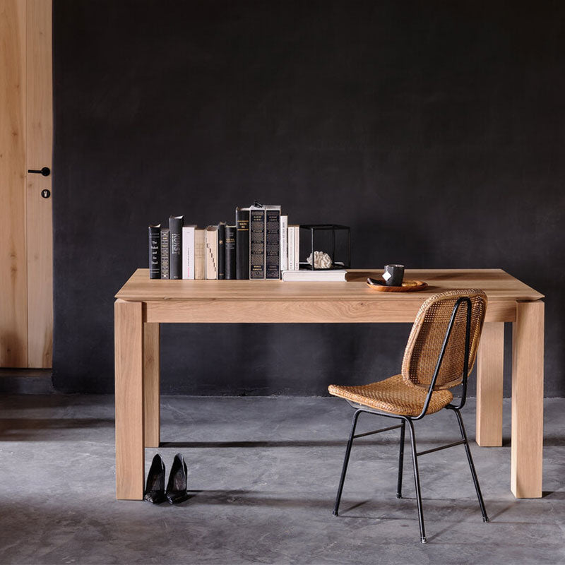 Slice extendable table