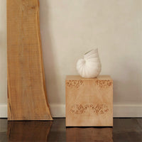 Burl Side Table Cubo