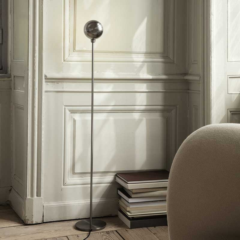 Tiny lampada da terra