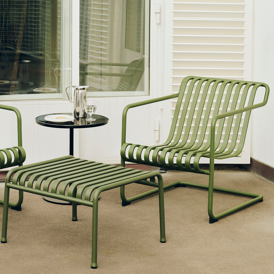 Palissade Cantilever Lounge Chair Low