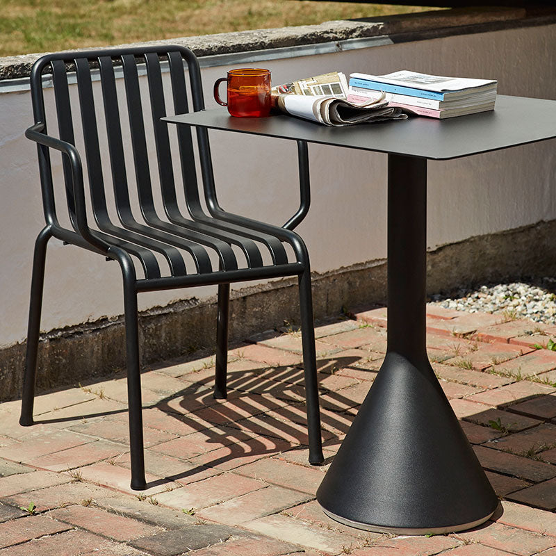Palissade Cone Table