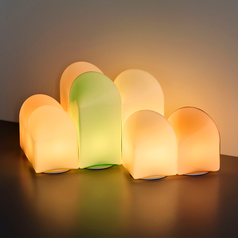 Parade Portable Lamp