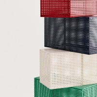Perforated Cabinet da parete