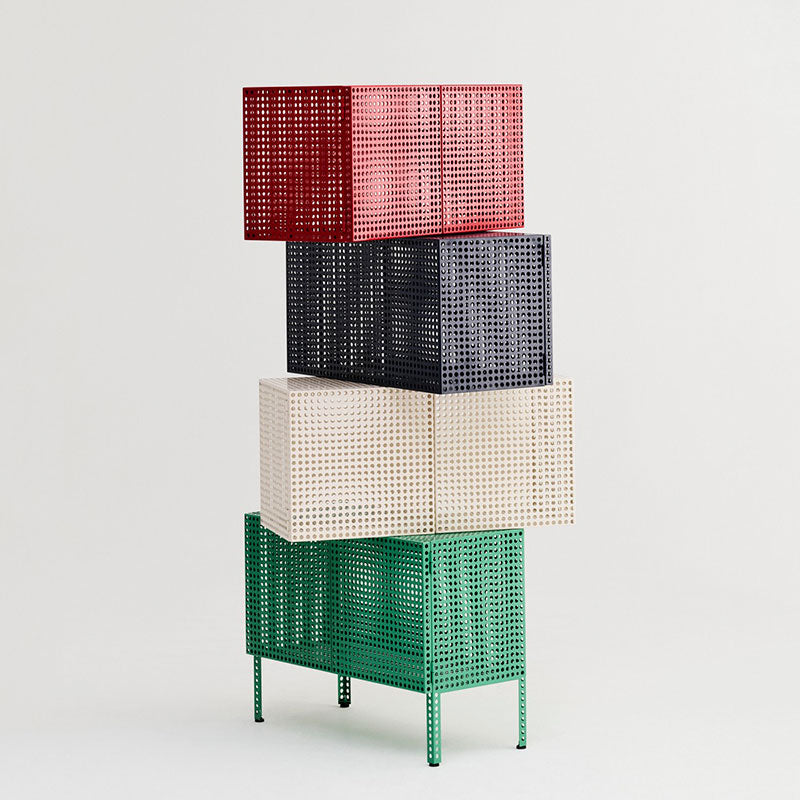 Perforated Cabinet da parete
