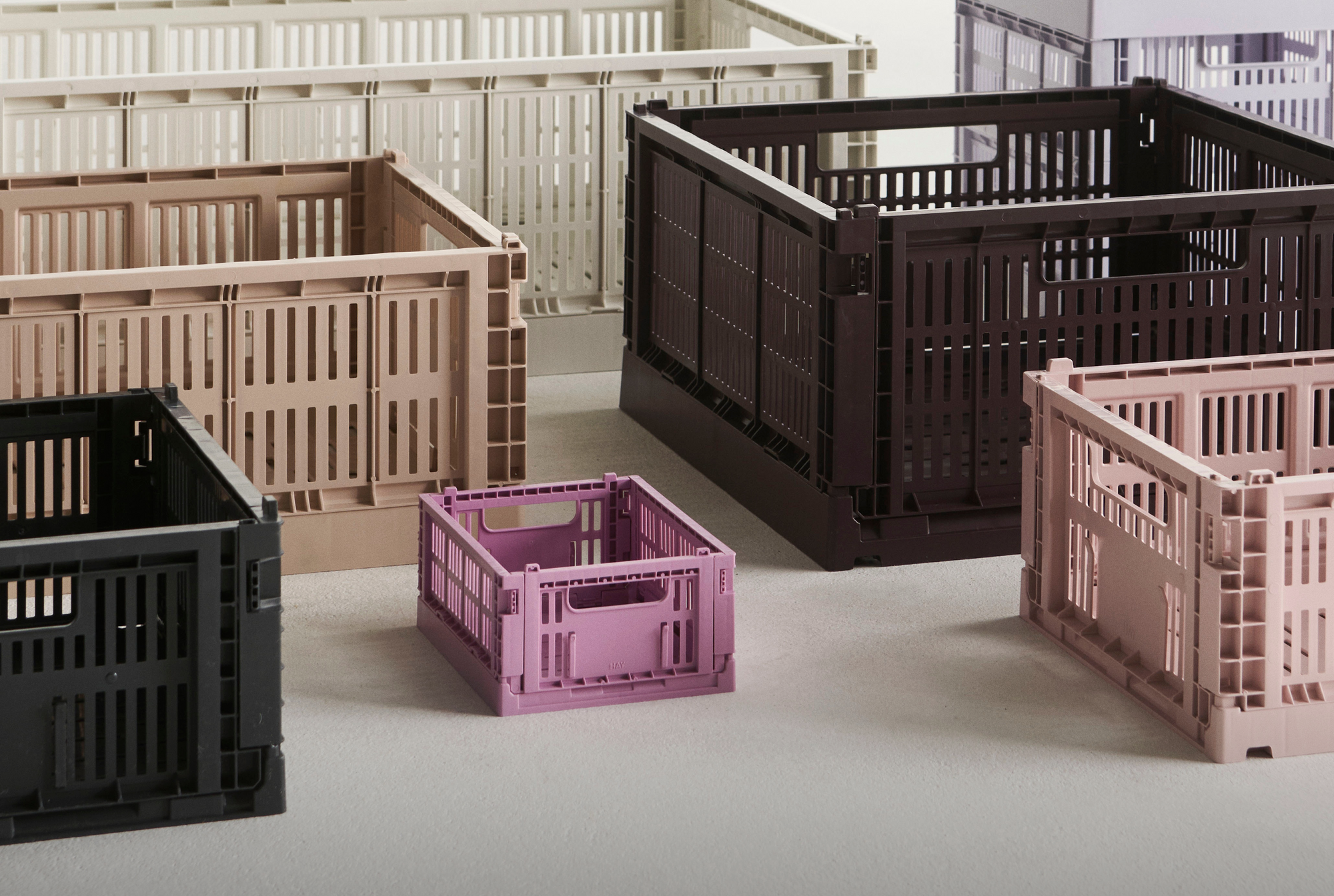 Hay_colour_crate