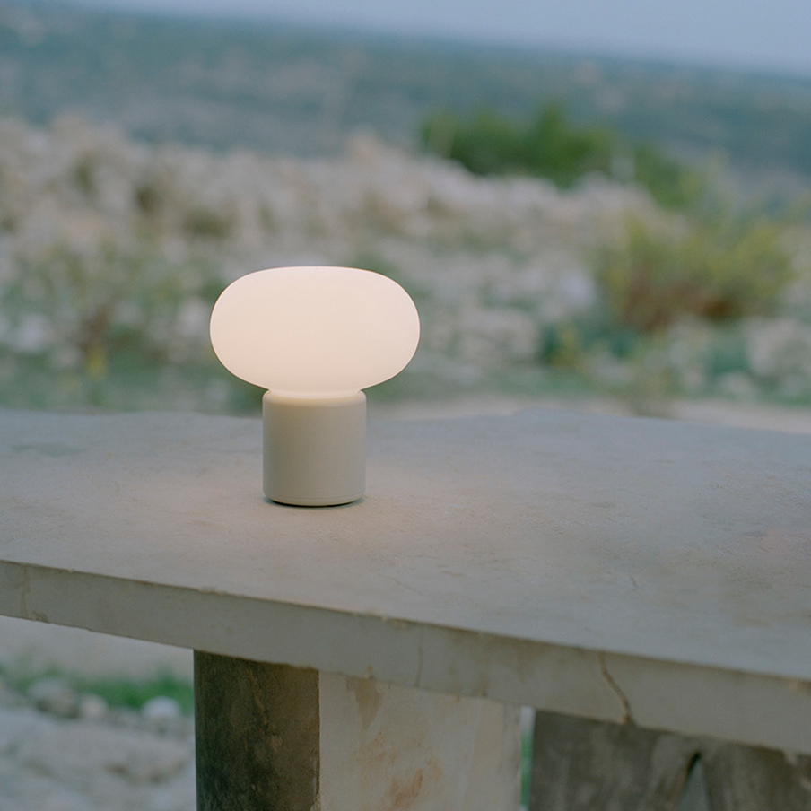 Karl-Johan Portable Lamp