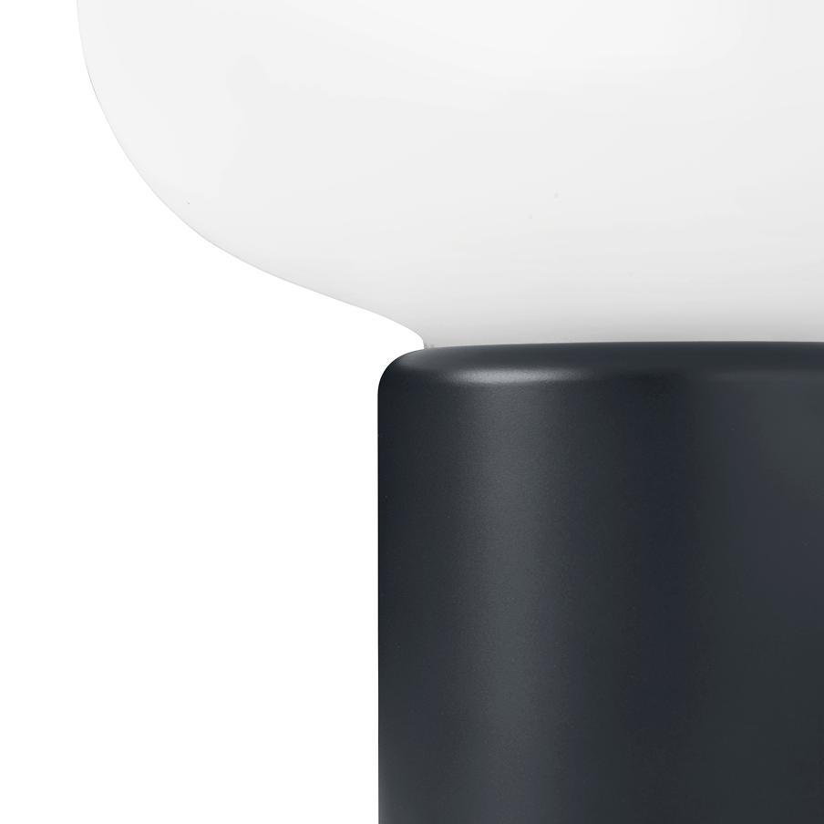 Karl-Johan Portable Lamp