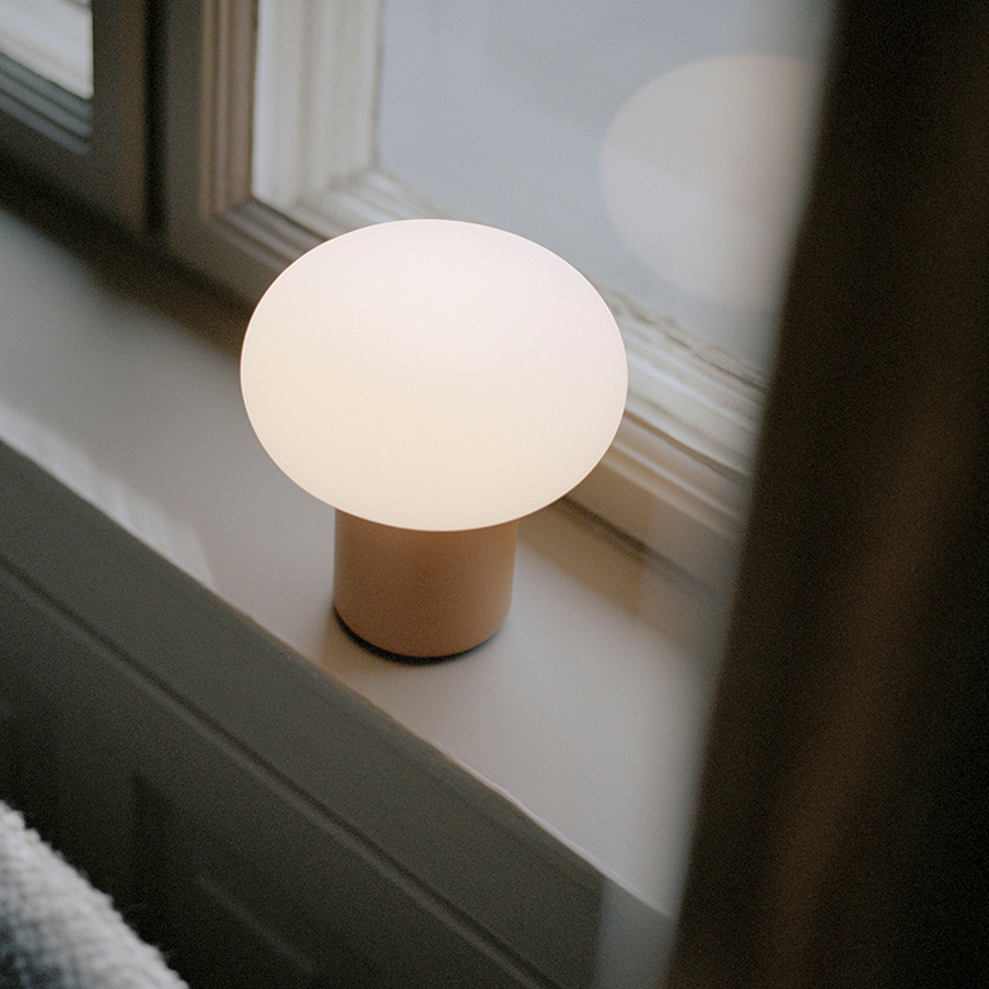 Karl-Johan Portable Lamp