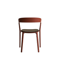 Pila - sedia impilabile con seduta imbottita