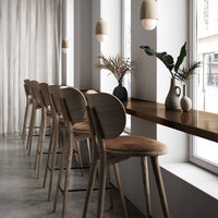 High stool con schienale