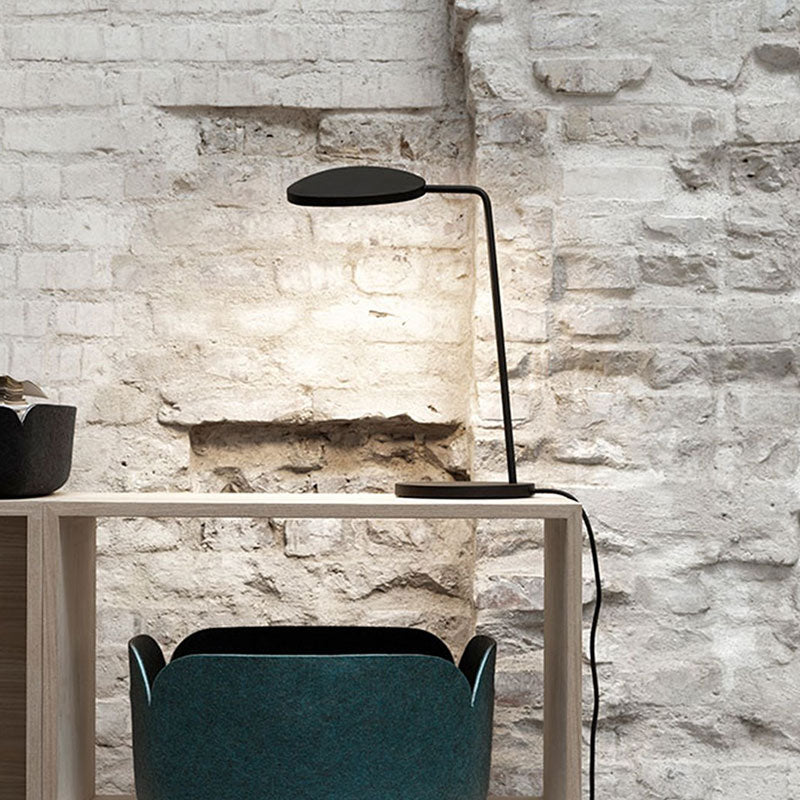 Leaf Table Lamp
