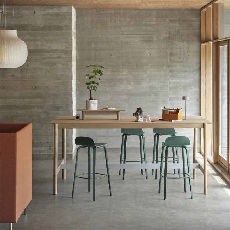 Linear System High Table