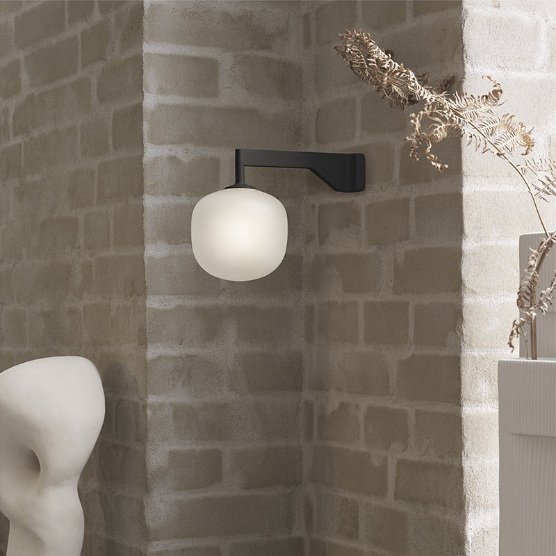 Rime Wall Lamp