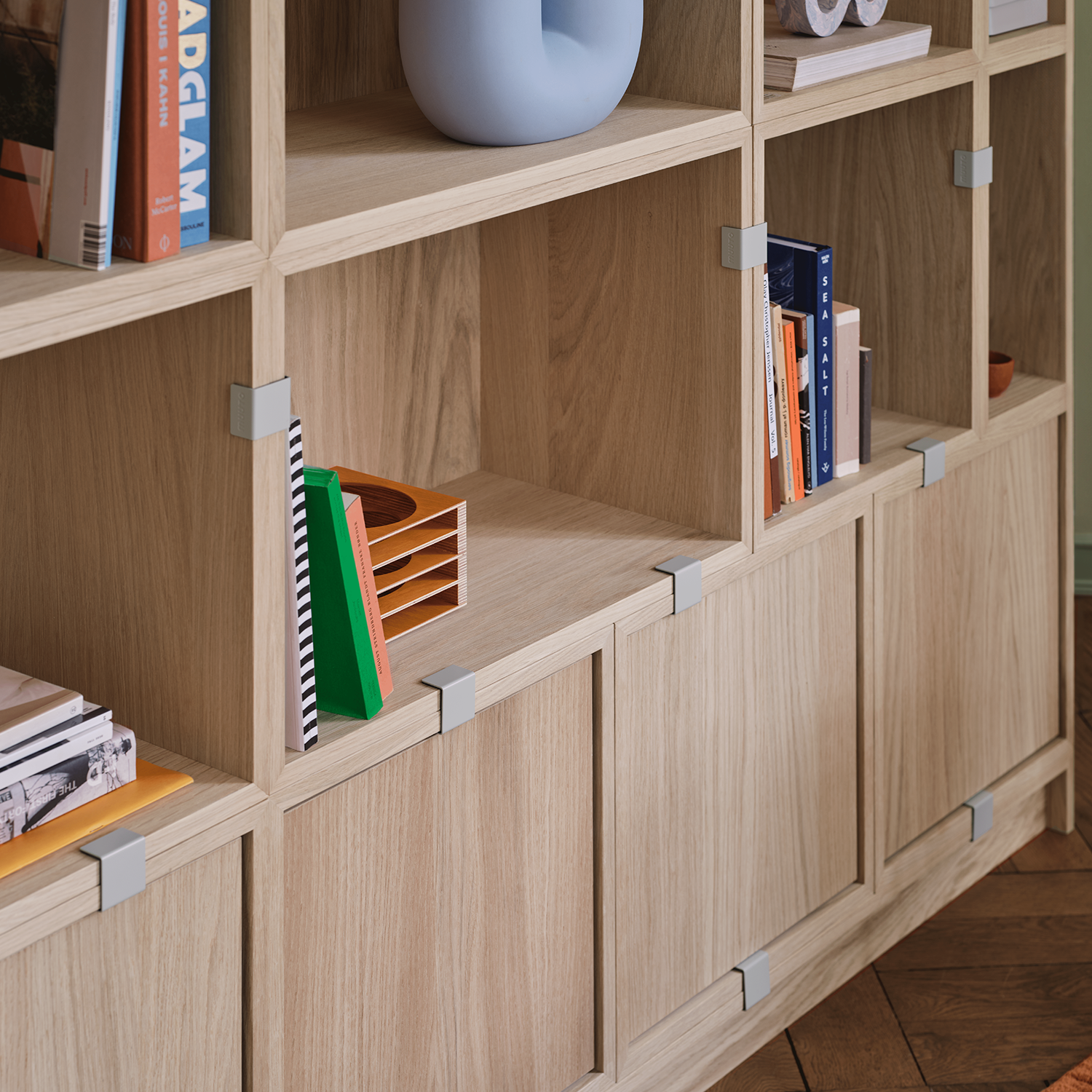 Stacked Storage System Bookcase Conf. 4